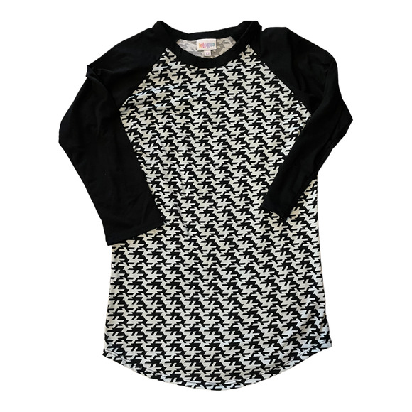 LaLaRoe Randy Women's Raglan Baseball Tee Black Geometric Women's Size XS 2-4 - Picture 1 of 7